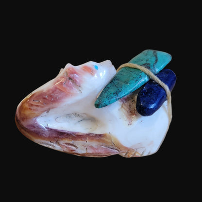 Looking Backwards Spiny Oyster Shell Medicine Bear w/Pack Zuni Fetish