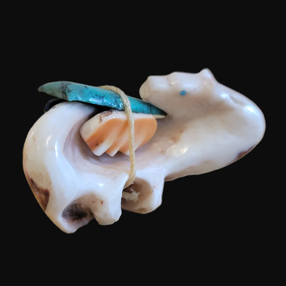Looking Backwards Spiny Oyster Shell Medicine Bear w/Pack Zuni Fetish