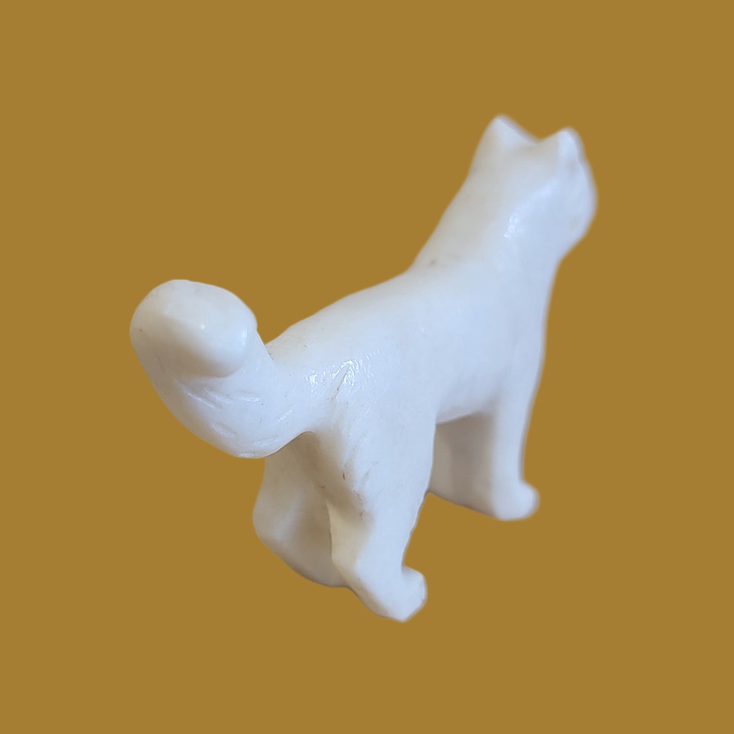 White Marble Husky Pup/Dog Zuni Fetish