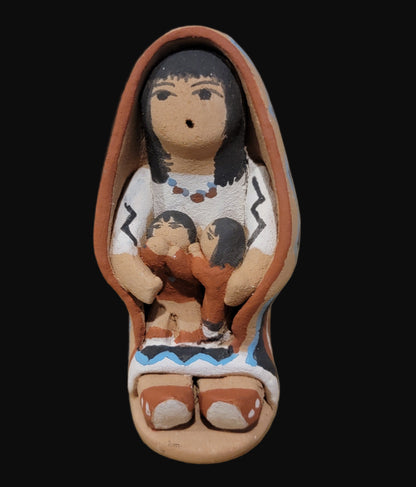 Jemez Pueblo Pottery Storyteller w/Shawl and Two Babies