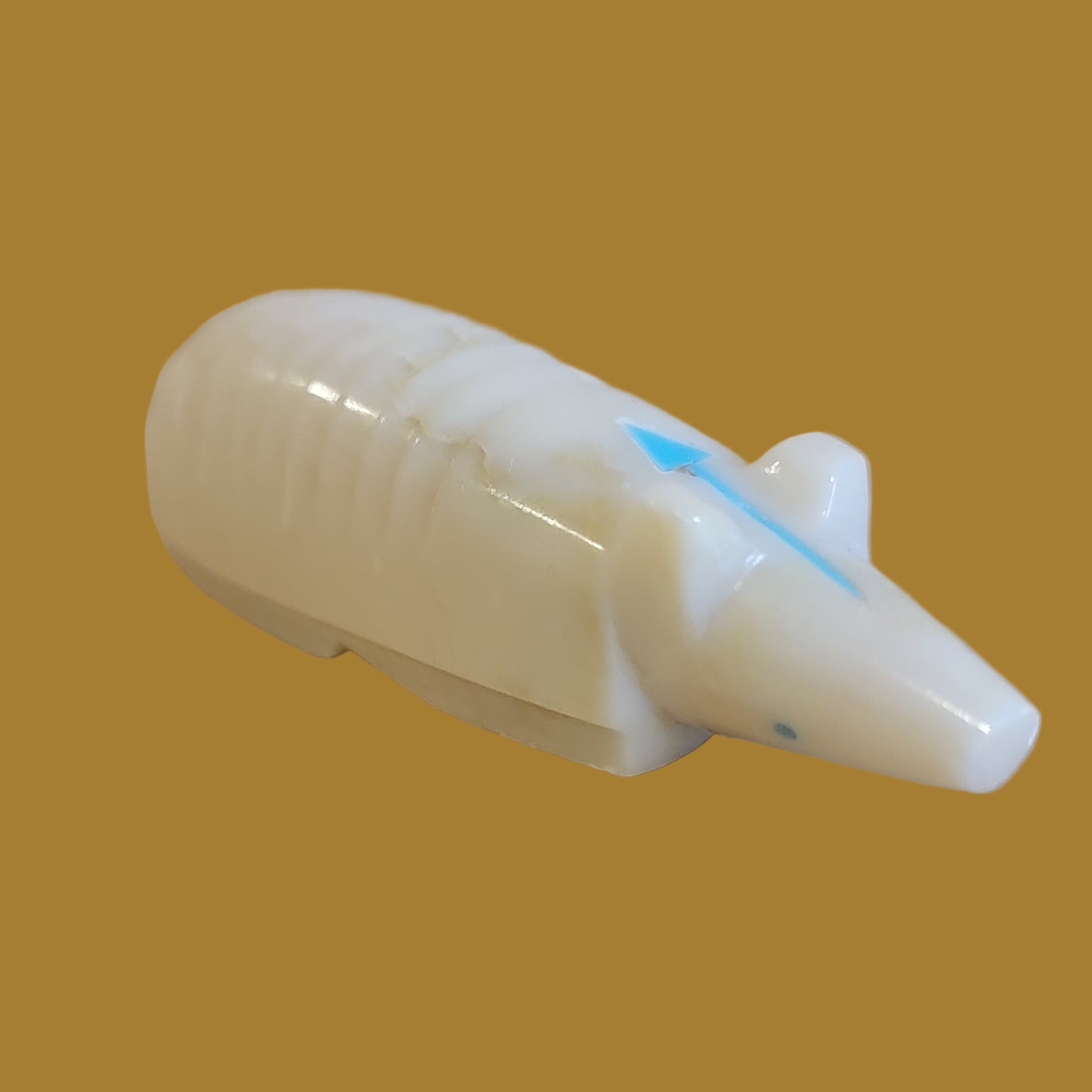 Serpentine Armadillo w/Heartline Zuni Fetish