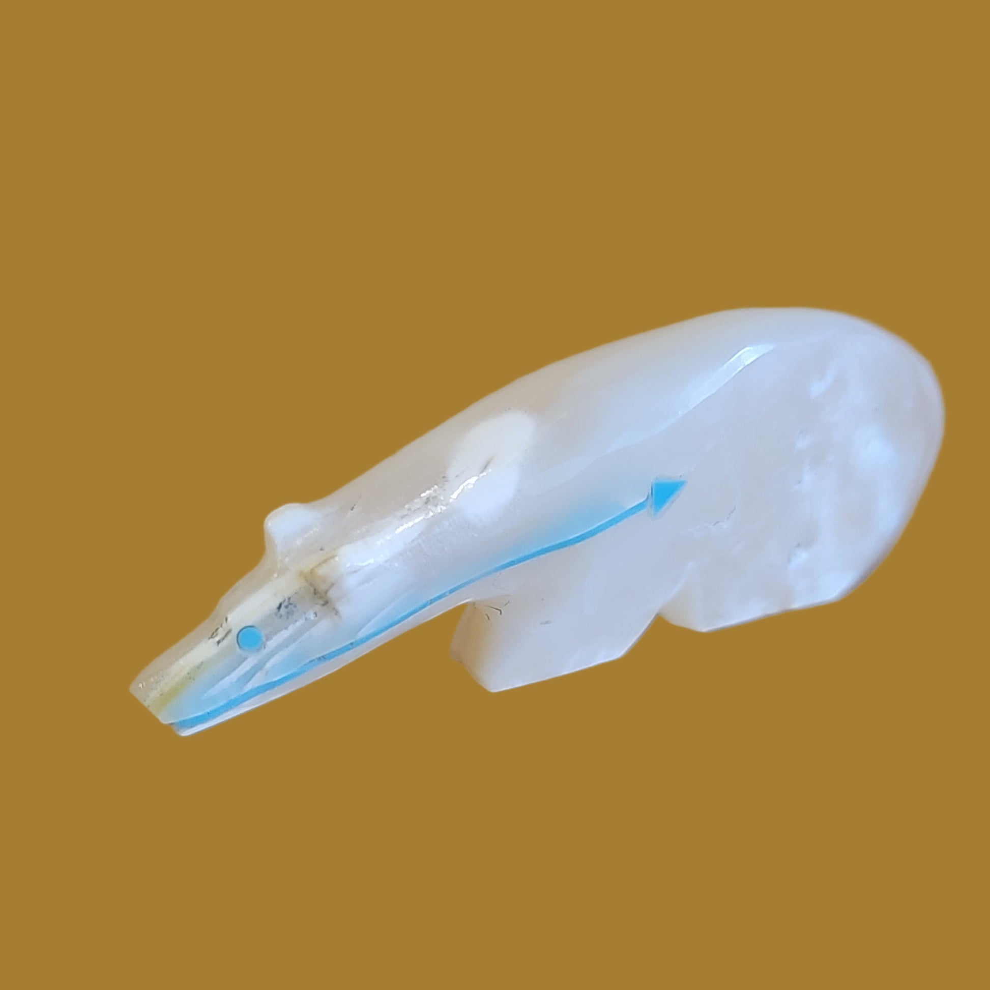 Mother of Pearl Shell Long Necked Bear Zuni Fetish