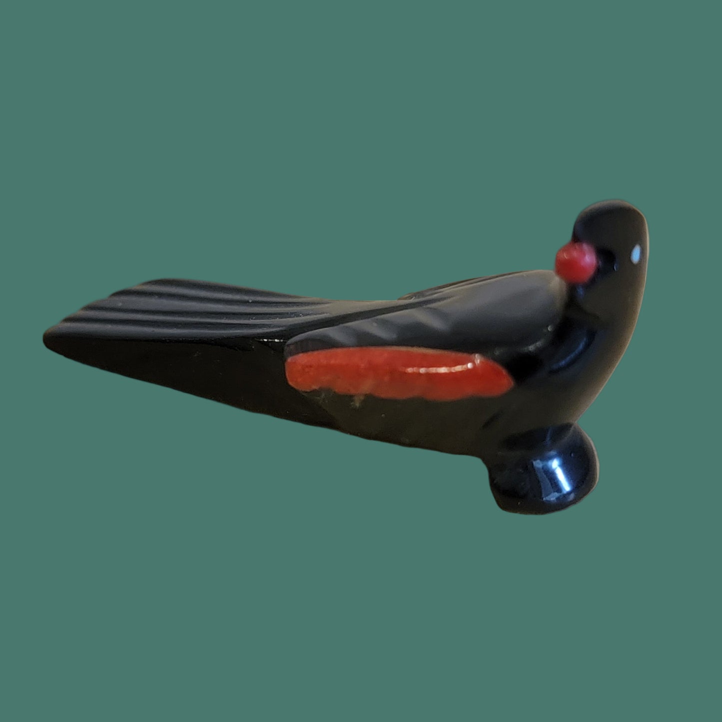 Christmas Magpie w/Holly Berry Zuni Fetish