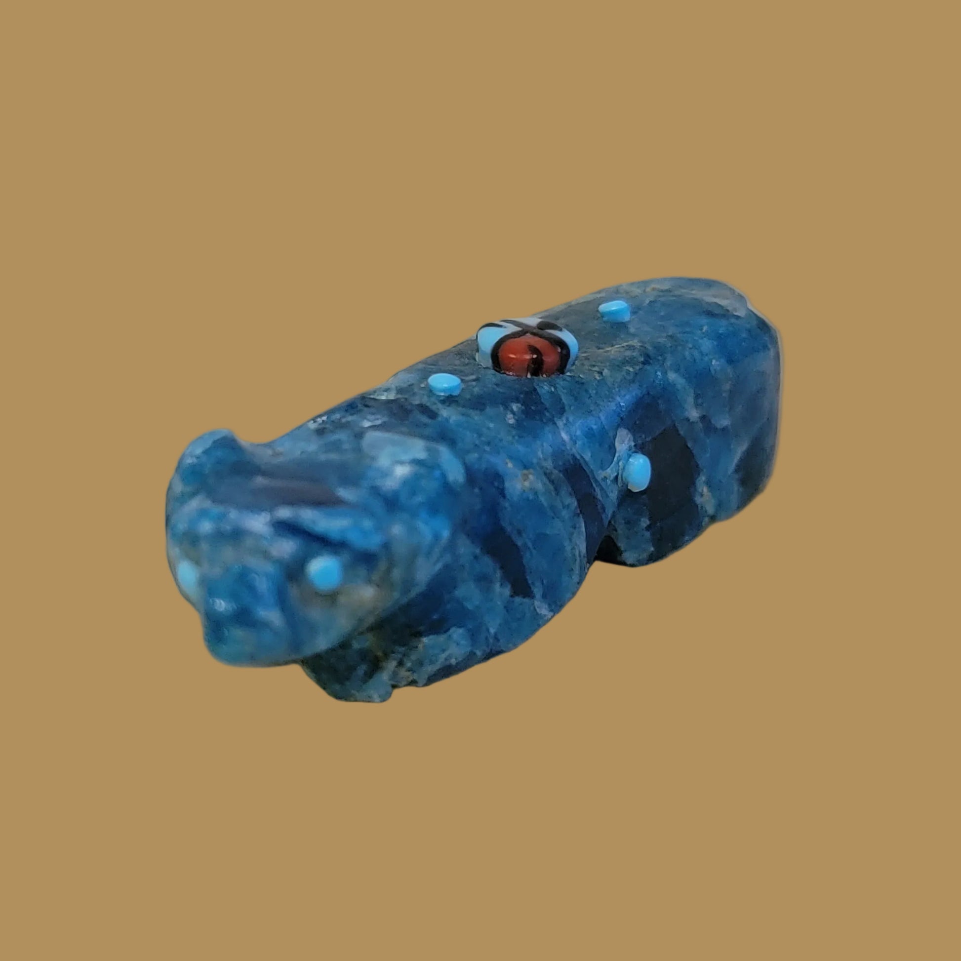 Blue Optic Bear w/Zuni Sun Zuni Fetish