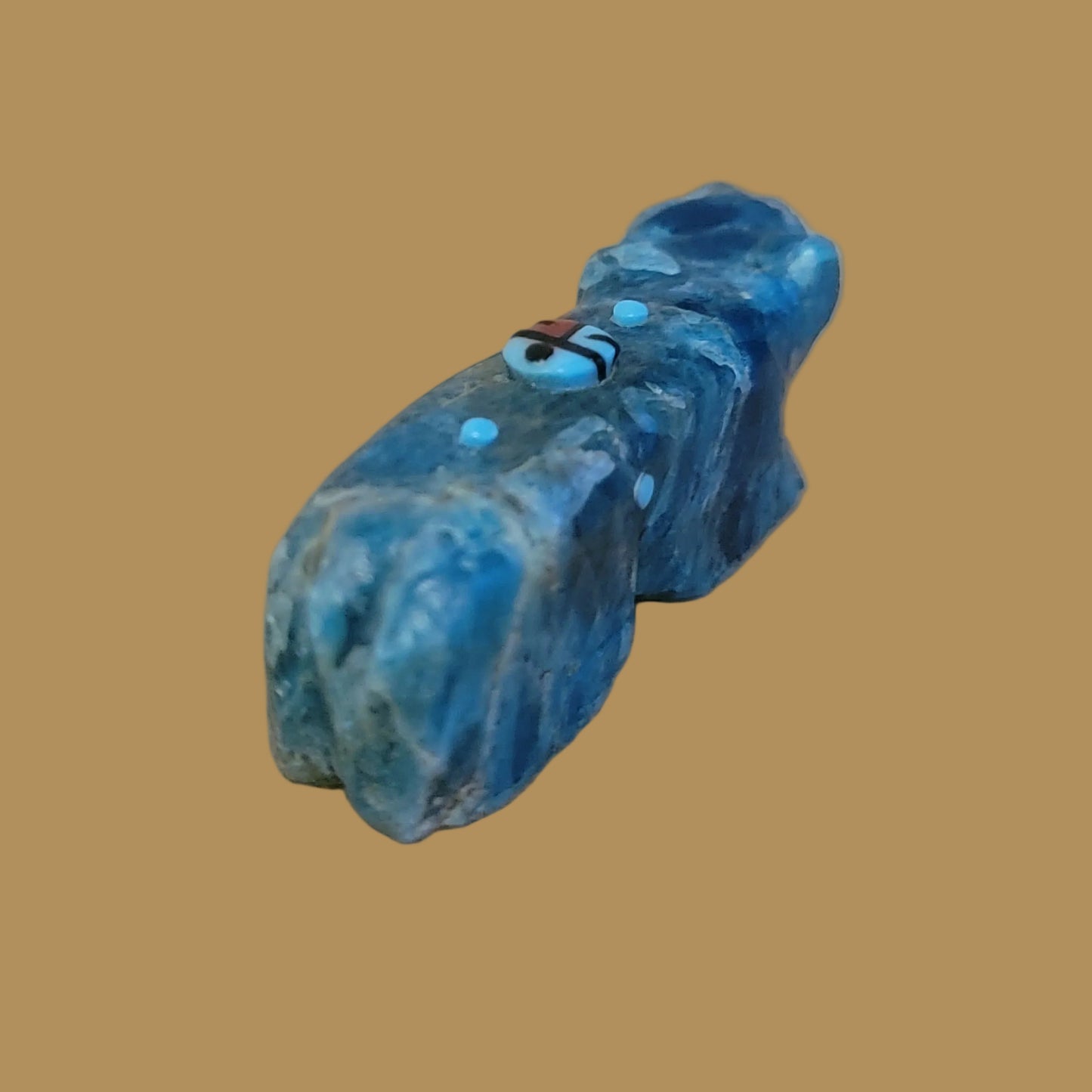 Blue Optic Bear w/Zuni Sun Zuni Fetish