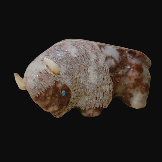 Unique Lynn Quam Onyx Bison/ Buffalo Zuni Fetish