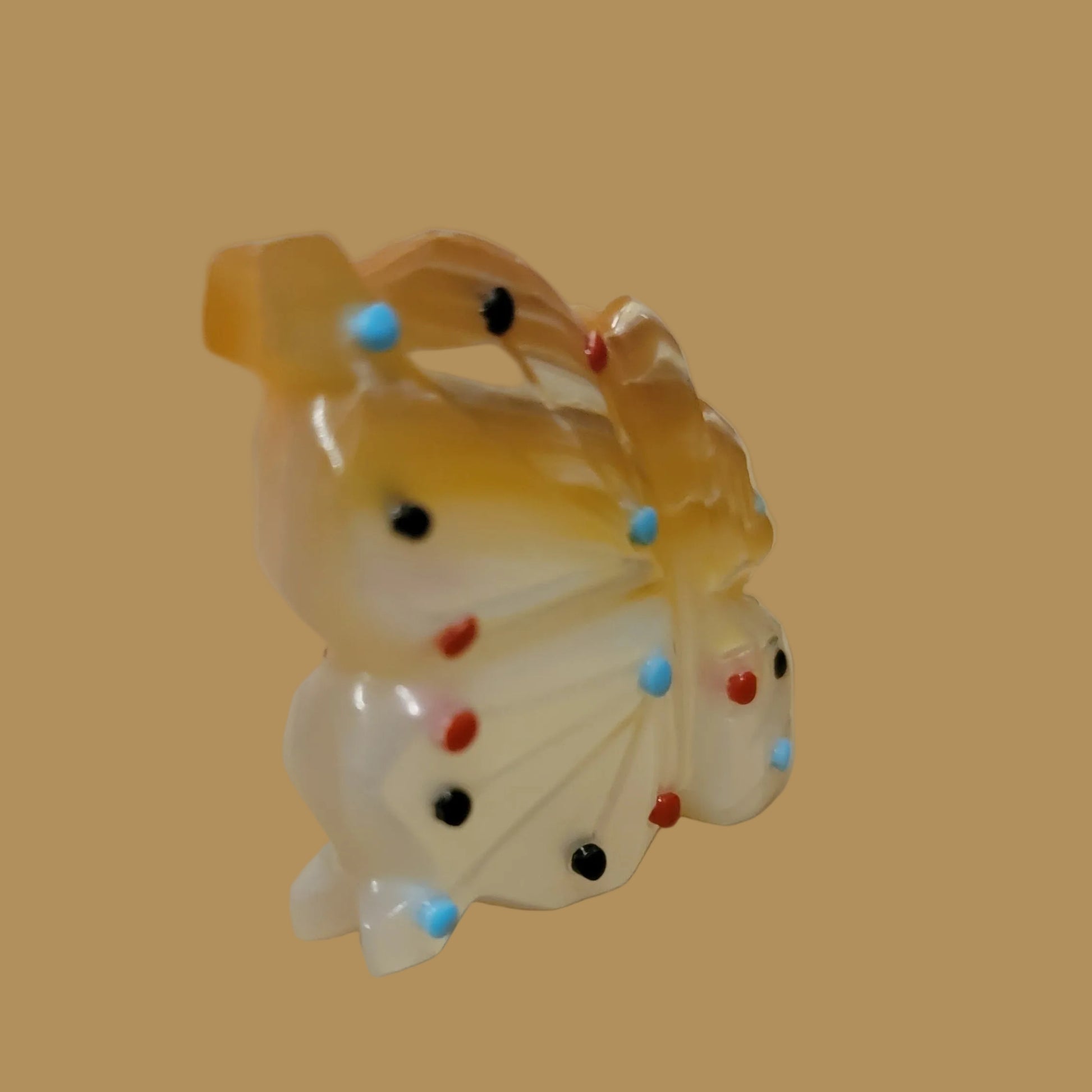 Gold Lip Fancy Butterfly Maiden Zuni Fetish