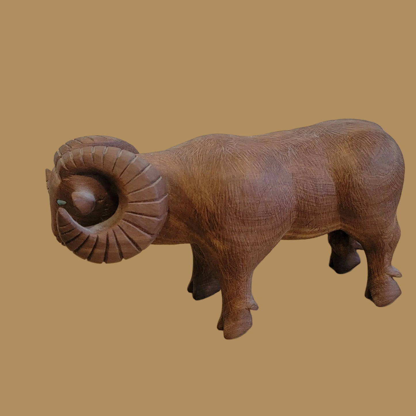 Powerful Zuni Cedar Ram Fetish/Folk Art