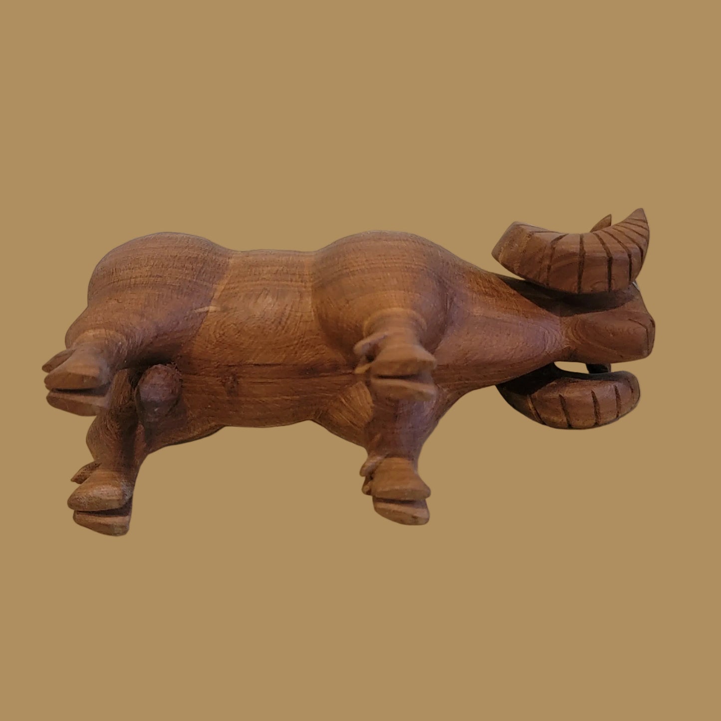 Powerful Zuni Cedar Ram Fetish/Folk Art