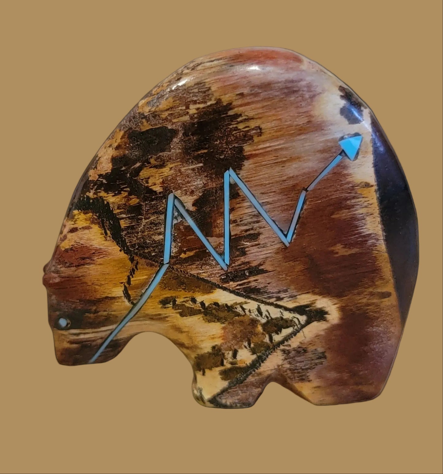 Mora Mamba Classic and Elegant Zuni Medicine Bear Zuni Fetish