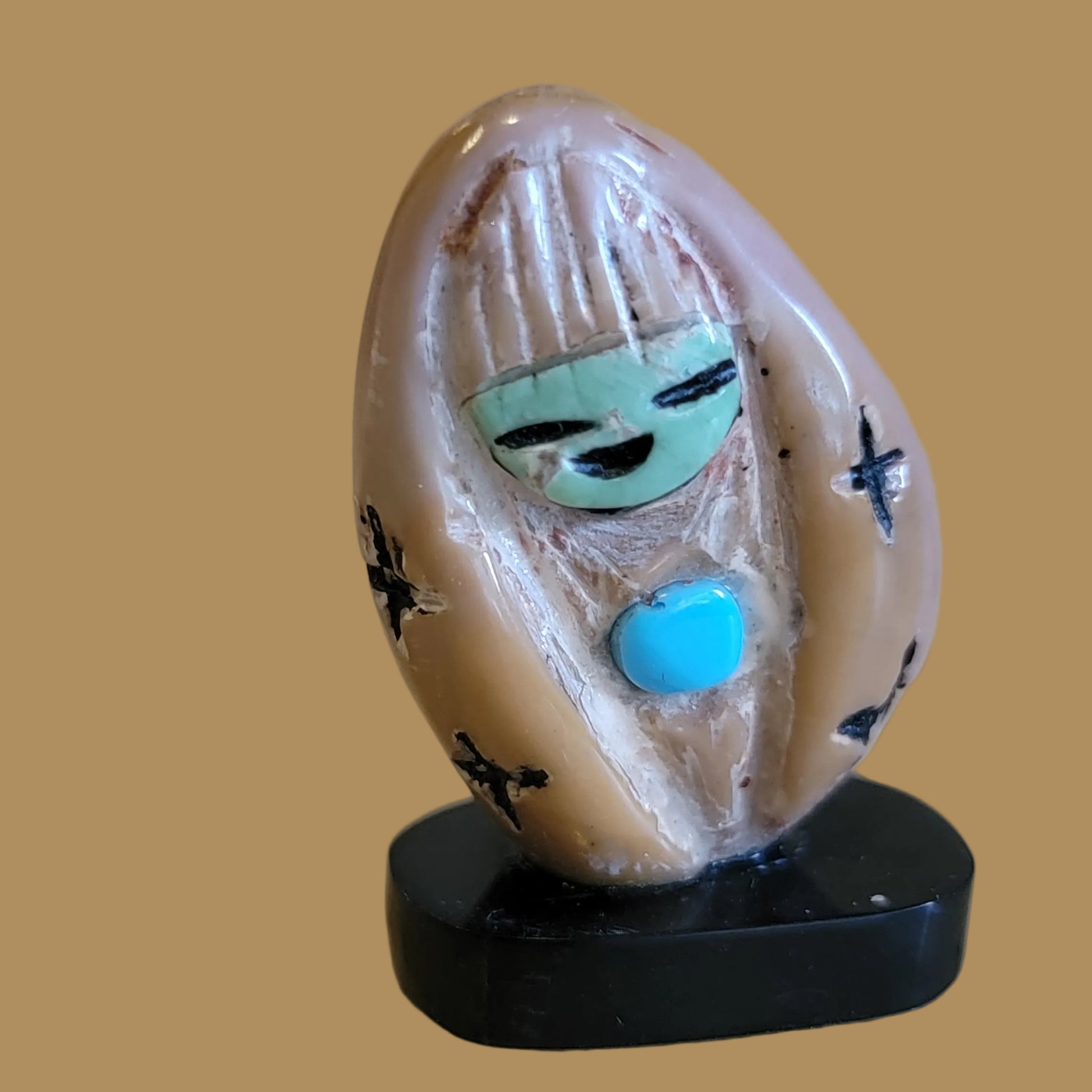 Dolomite Zuni Maiden Zuni Fetish