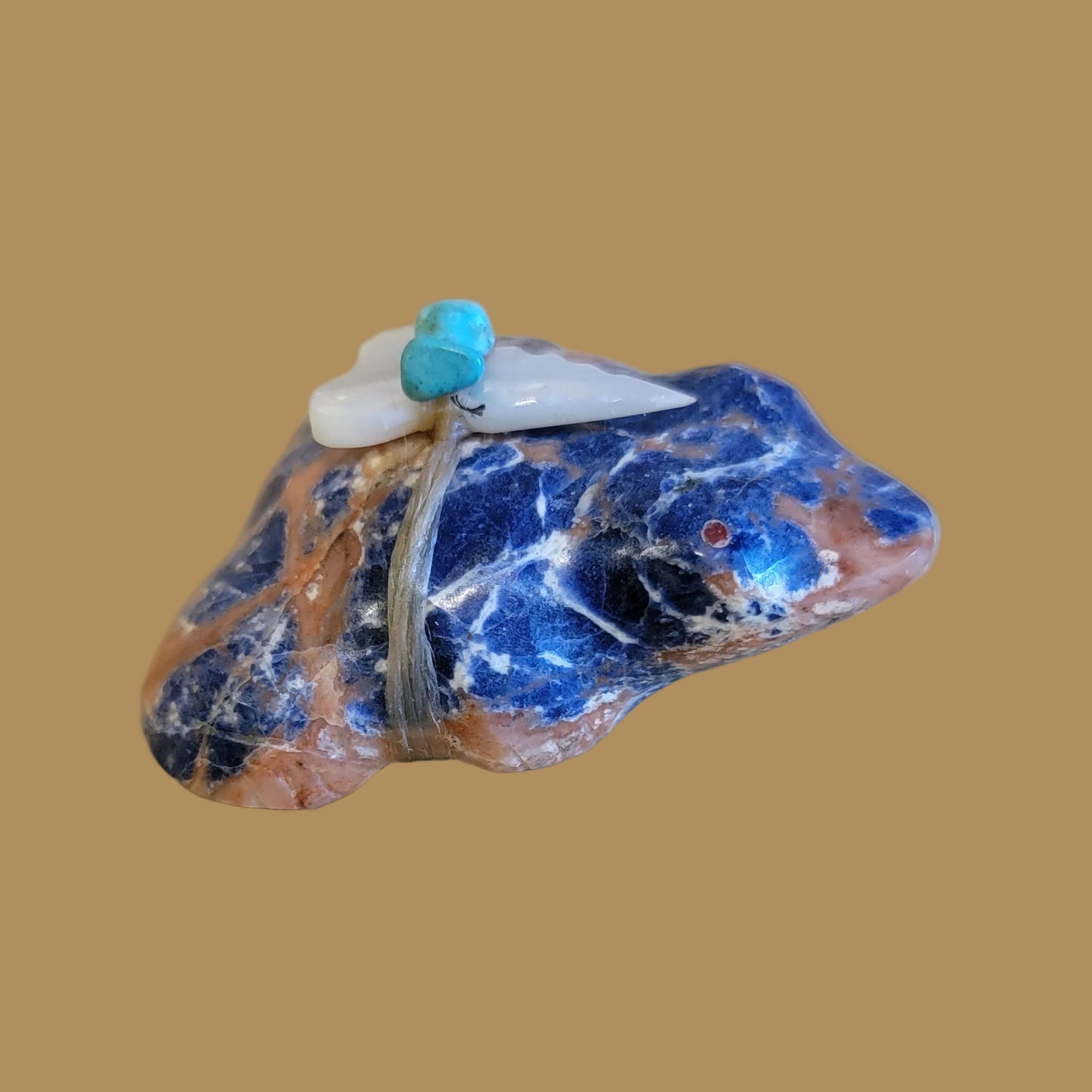 Sunset Sodalite Frog w/Pack Zuni Fetish