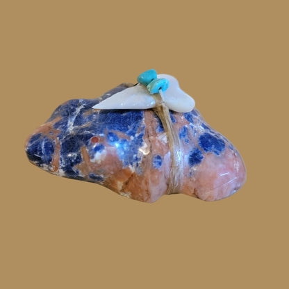 Sunset Sodalite Frog w/Pack Zuni Fetish