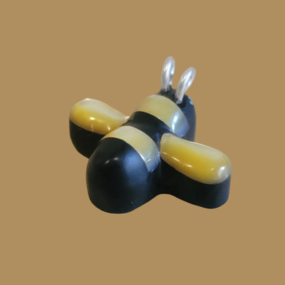 Beautiful Gold Lip w/Jet Zuni Fetish Bumblebee