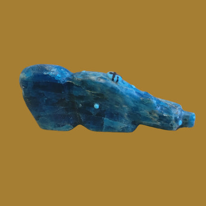 Blue Optic Hunting Bear w/ Zuni Sun Zuni Fetish