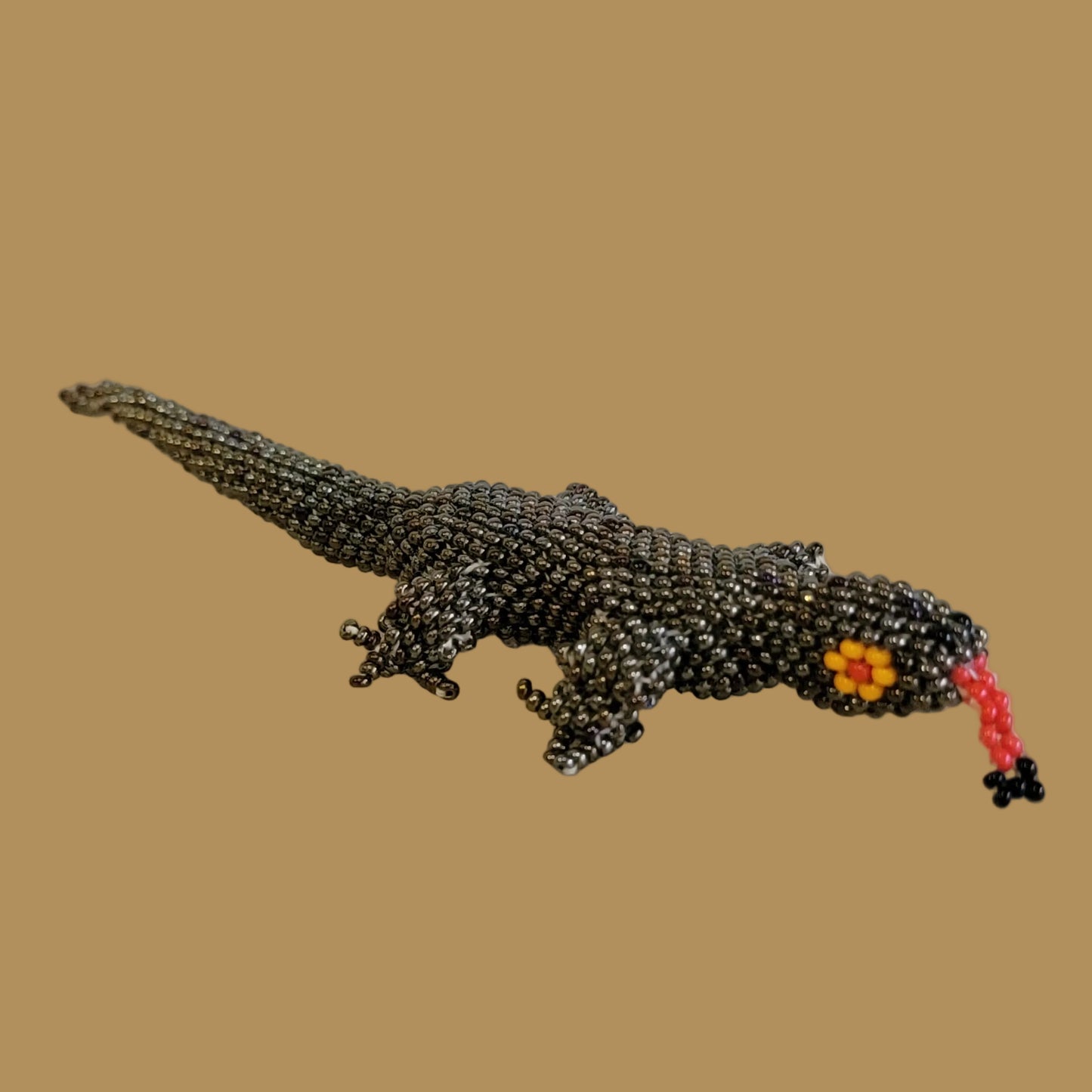 Fully Beaded Zuni Long Tailed Leaping Lizard Indian Beadwork