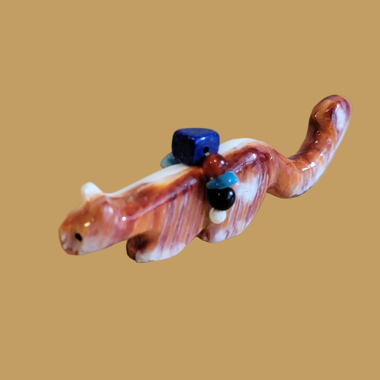 Spiny Oyster Shell Mountain Lion w/ Fancy Pack Zuni Fetish