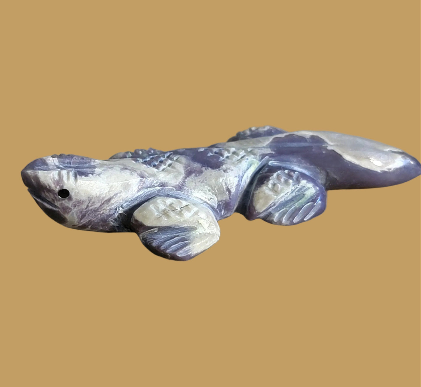 Navajo Violite Leapin' Lizard Zuni Fetish