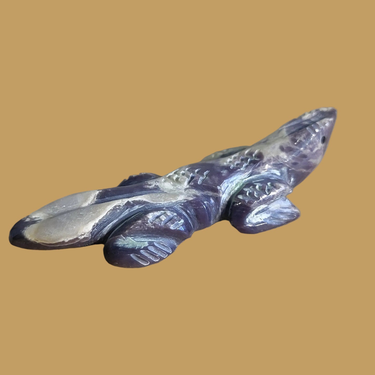 Navajo Violite Leapin' Lizard Zuni Fetish