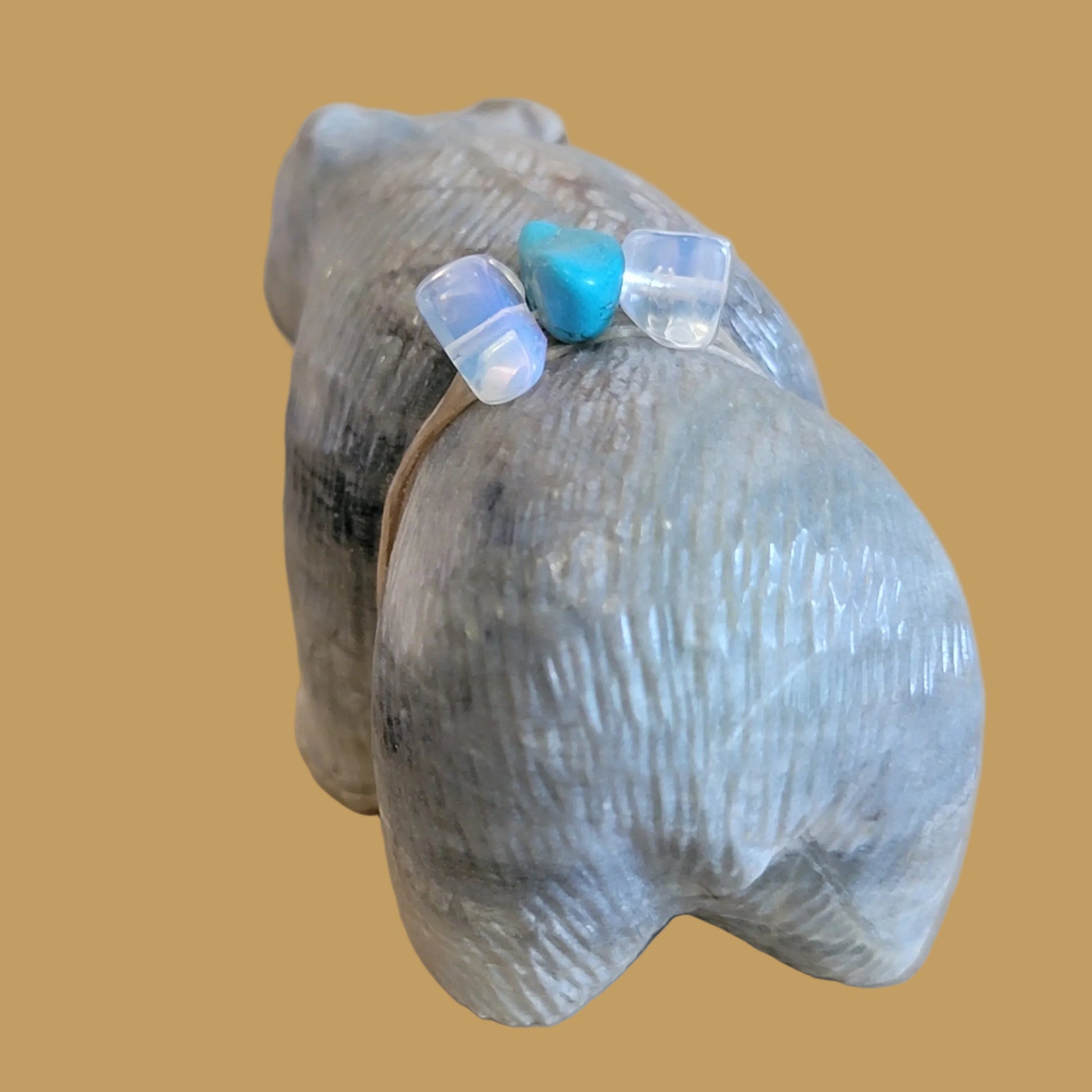 Powerful Picasso Marble Bear w/ Pretty Pack Zuni Fetish