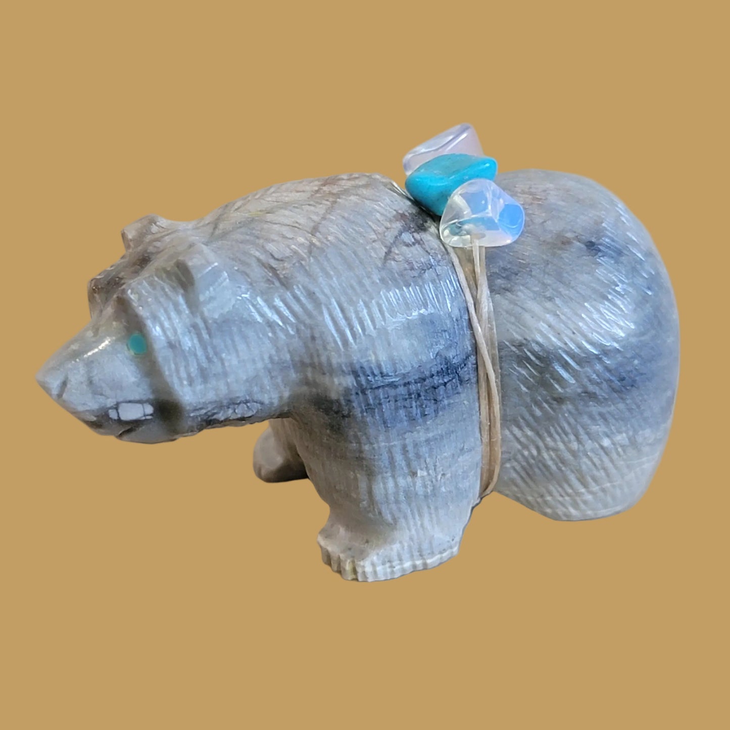 Powerful Picasso Marble Bear w/ Pretty Pack Zuni Fetish