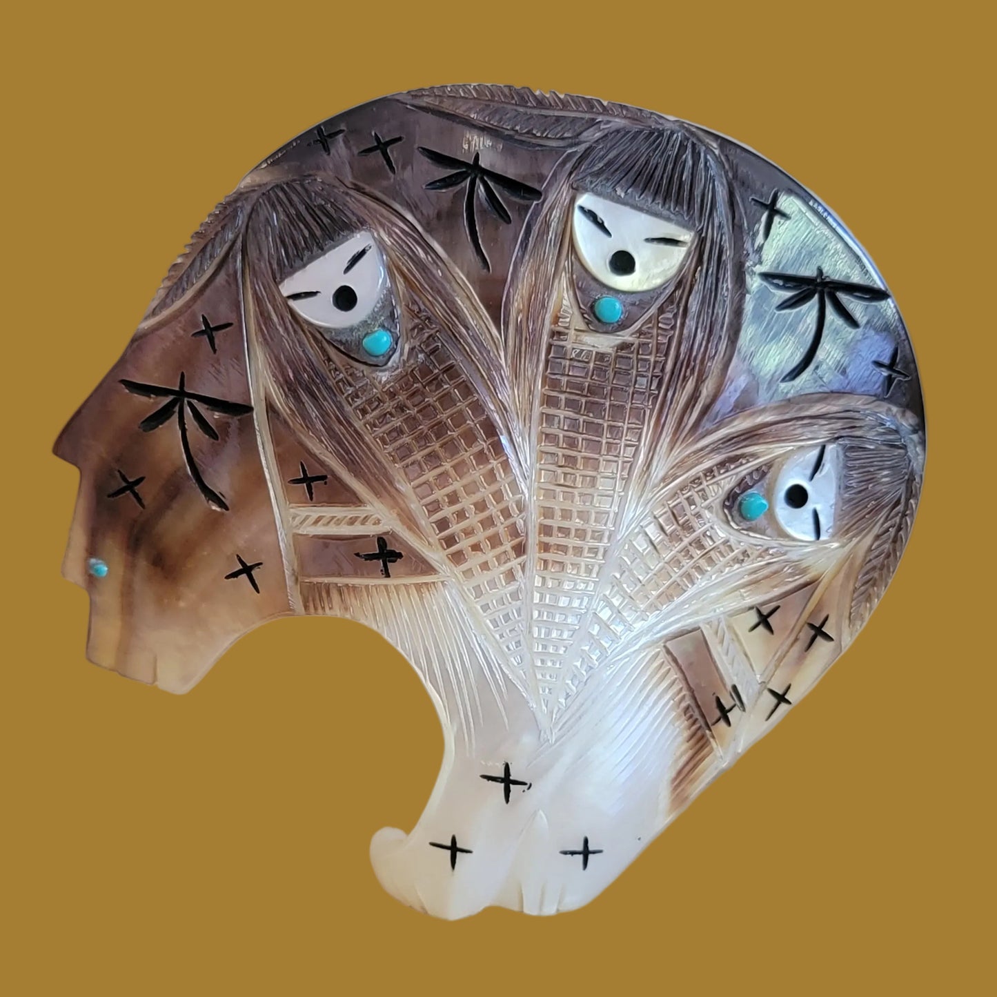 Magnificent Silver Lip Shell Medicine Bear w/Triple Corn Maidens Zuni Fetish