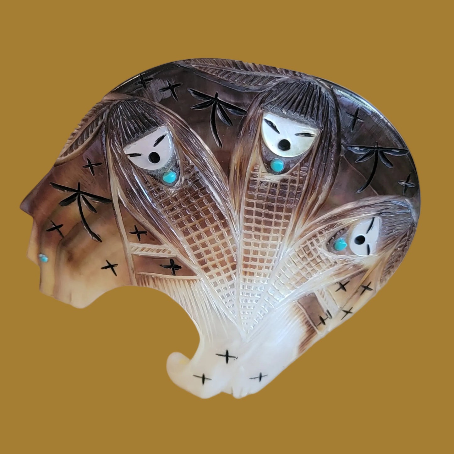 Magnificent Silver Lip Shell Medicine Bear w/Triple Corn Maidens Zuni Fetish