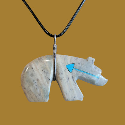 Serpentine Zuni Fetish Bear Pendant Indian Jewelry