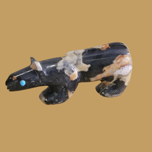 Sleek Orca Agate Mountain Lion Zuni Fetish