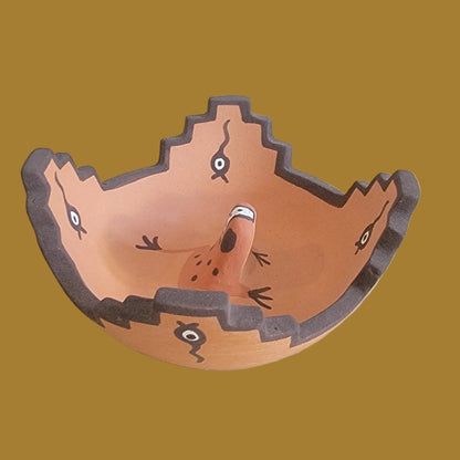 Kiva Step/Raincloud Rim Zuni Pueblo Pottery w/ Raised Frog