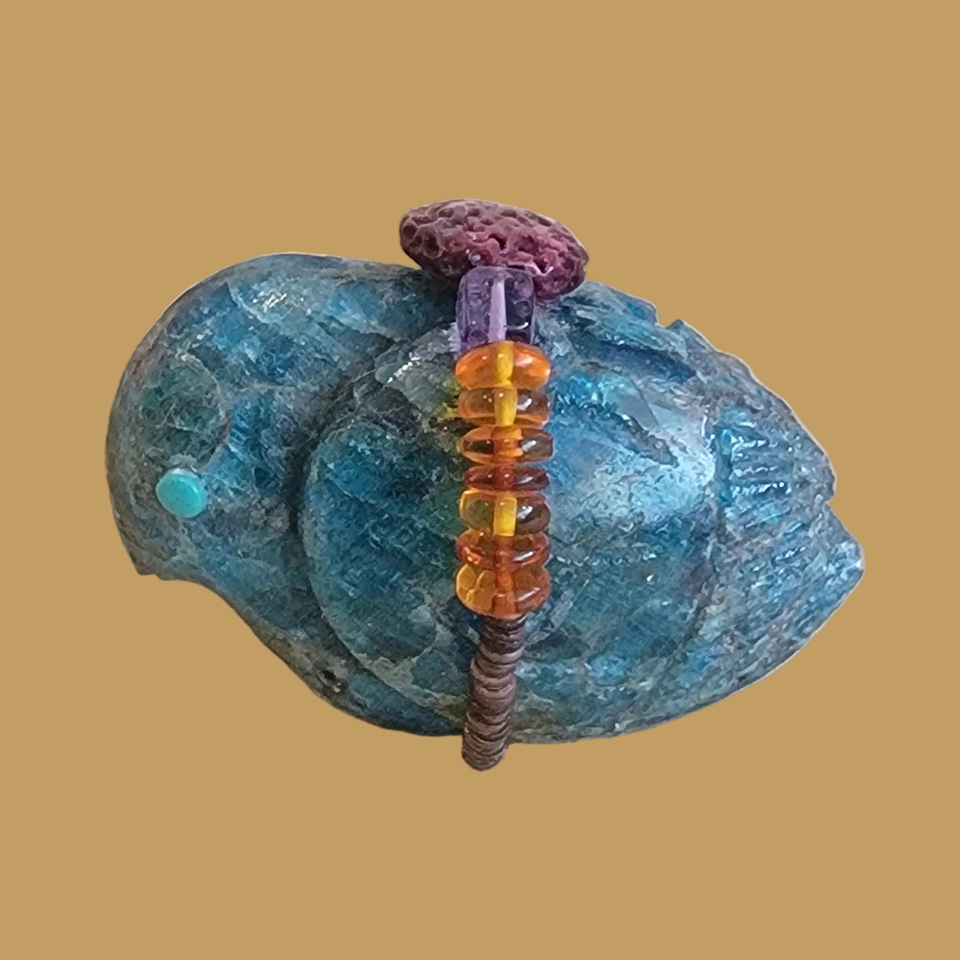Elegant Apatite Messenger Bird w/ Fancy Bundle Zuni Fetish