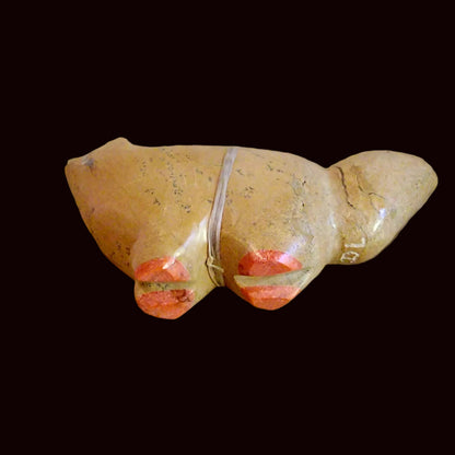 Large Travertine Fox Zuni Fetish
