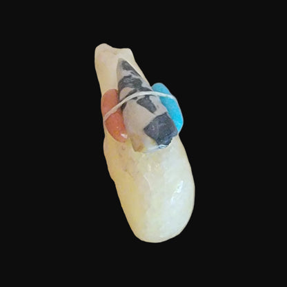 Calcite Bear w/Pack Zuni Fetish