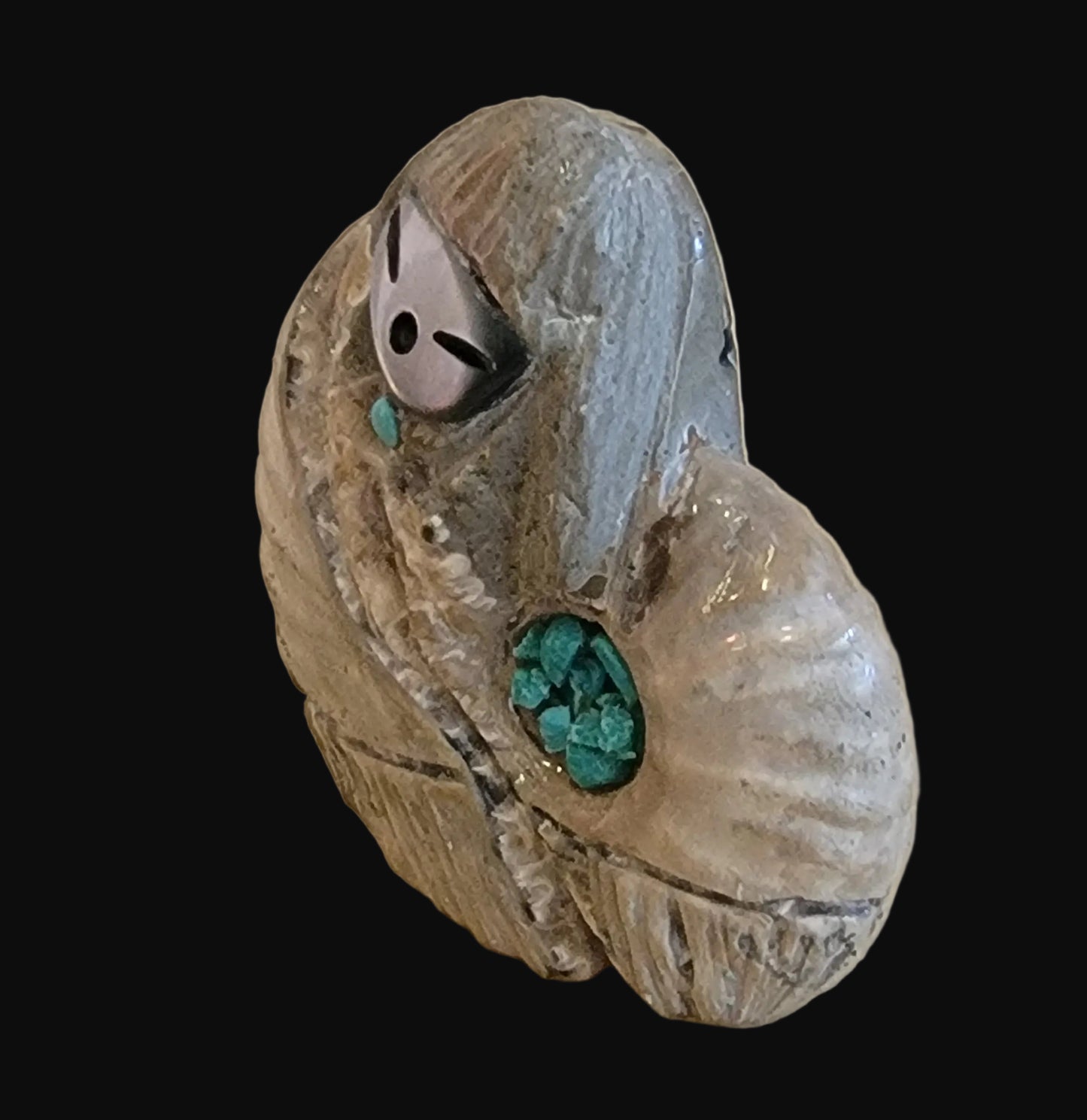 Ammonite Zuni Maiden w/ Olla Zuni Fetish