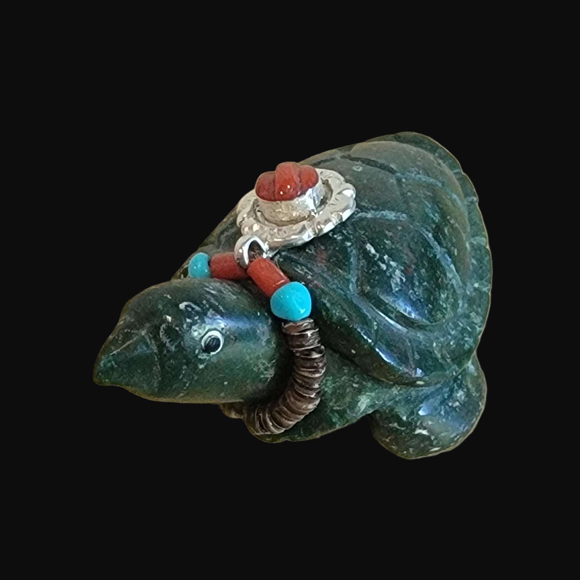 Amazing and Realistic looking Sea Tortoise w/Coral and Sterling Necklace Zuni Fetish