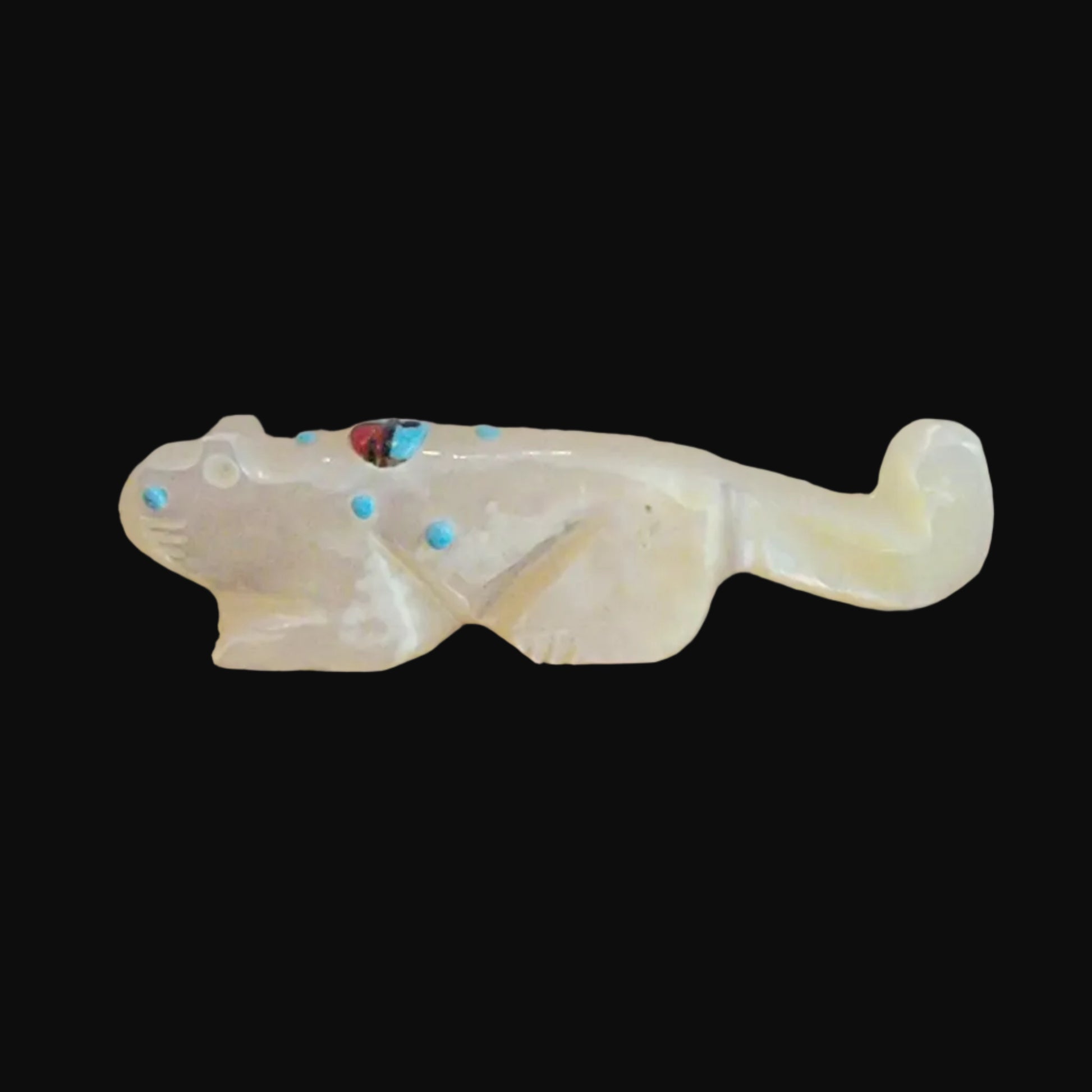 Mother of Pearl Shell w/ Zuni Sun Mountain Lion Zuni Fetish