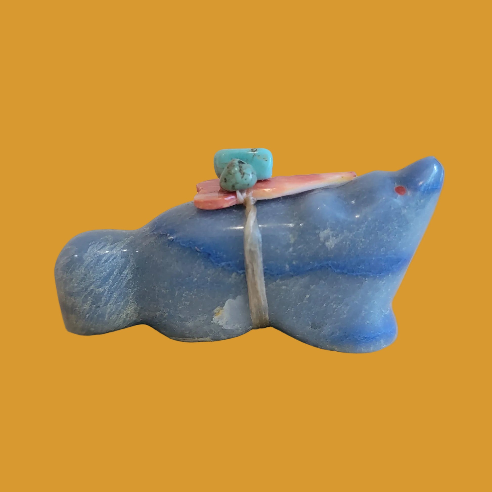 Adventurine Wolf w/Pack Zuni Fetish