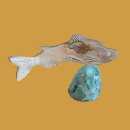Silver Lip Shell Fish w/Fluorite Base Zuni Fetish