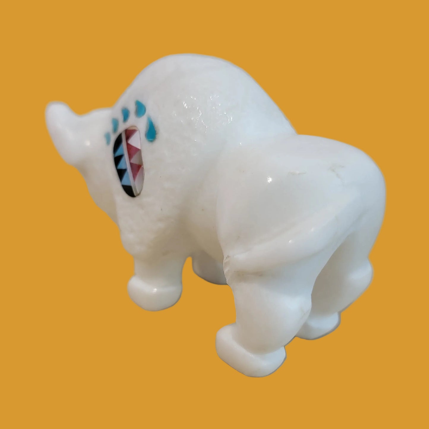 Powerful White Vision Bison/Buffalo w/ Inlaid Bear Paw Zuni Fetish