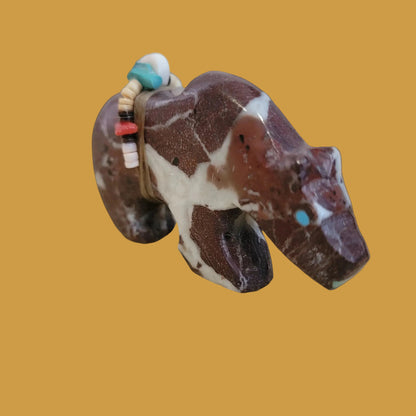 Grizzly Bear w/Impressive Heartline Zuni Fetish