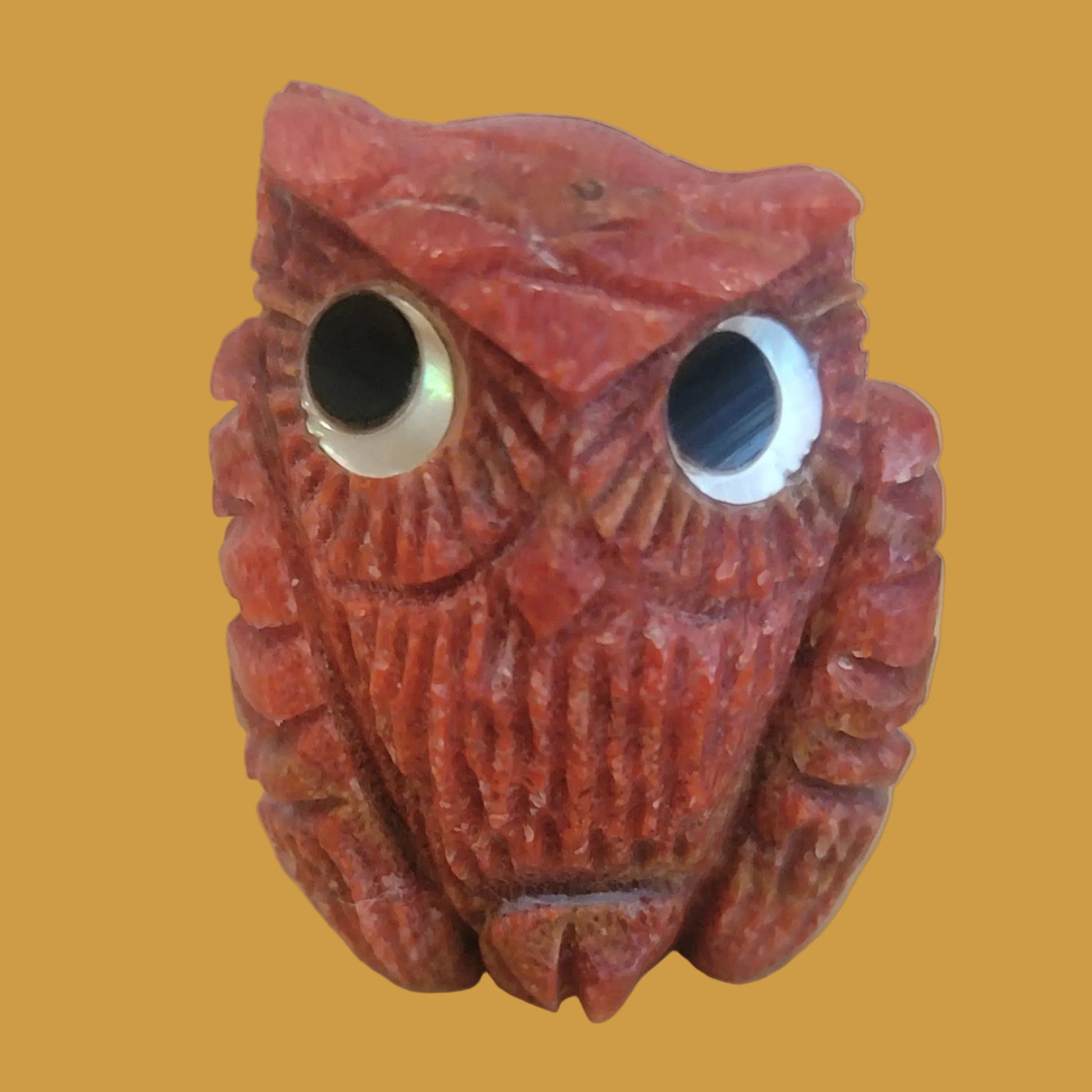 Inquisitive Apple Coral Owl Zuni Fetish