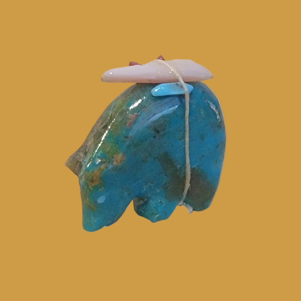 Chrysolla Bear w/Pack Zuni Fetish