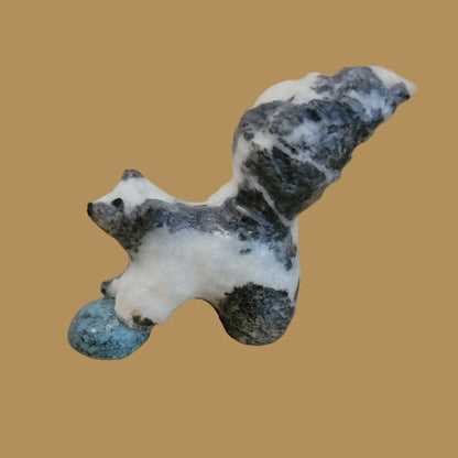 Raised Tail Skunk Zuni Fetish