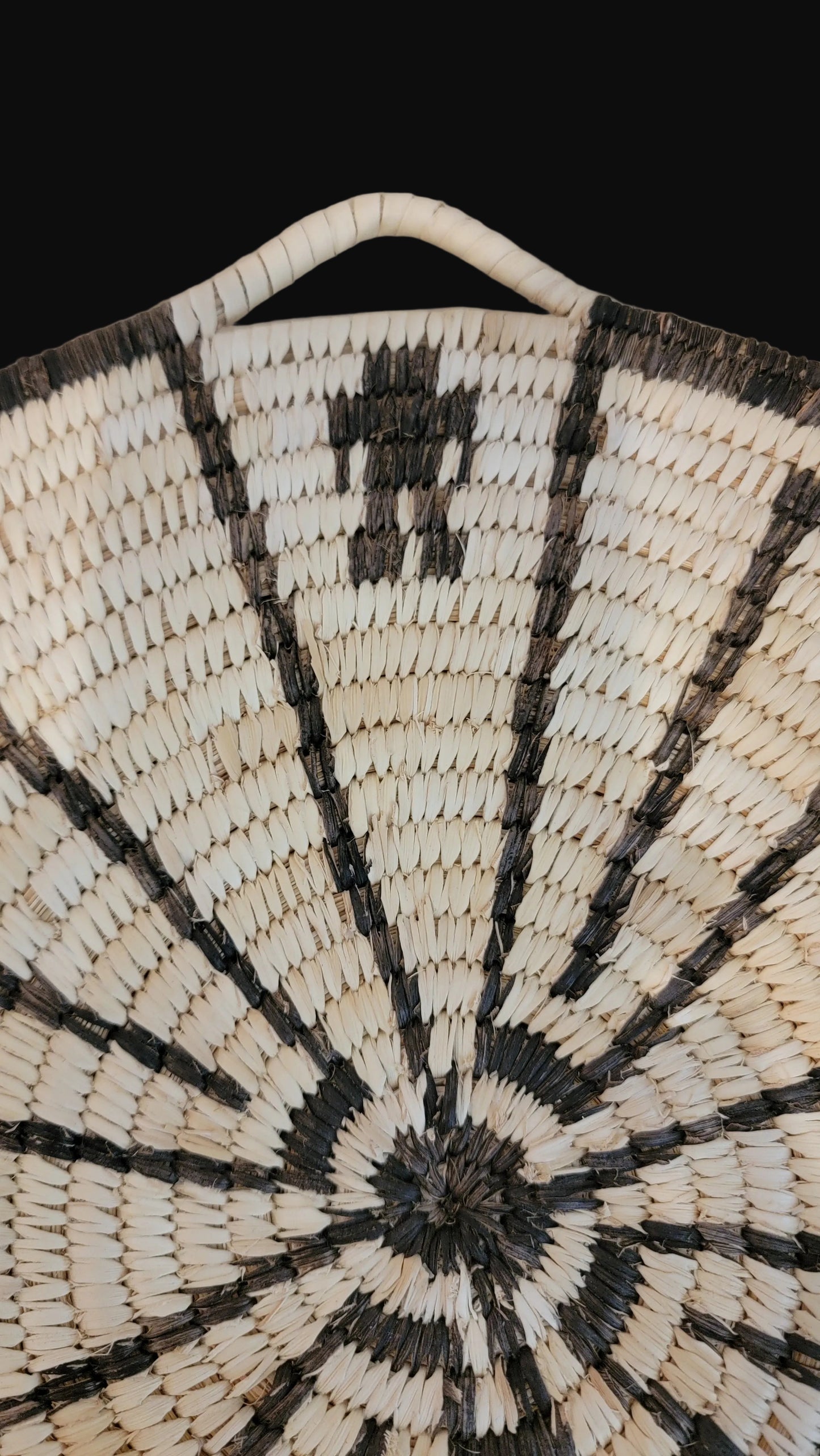 Rare Find!  Man in the Maze Papago/ Tohono O'Odham Indian Basket