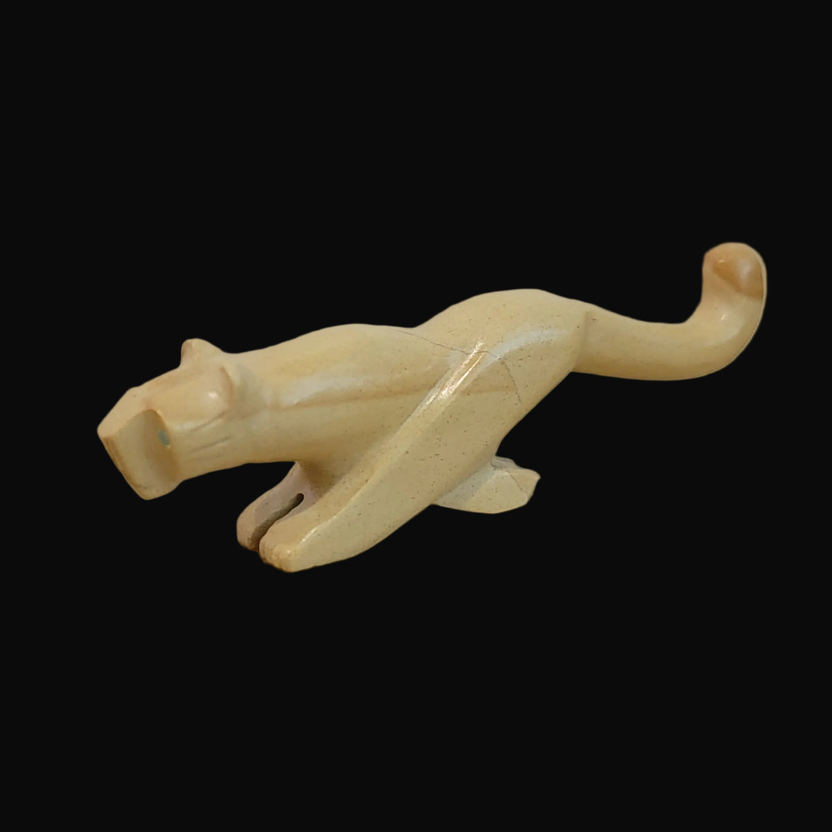 Jasper Mountain Lion on the Run Zuni Fetish