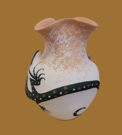 Zuni Fluted Rim Vase w/ Raised Frog and Gecko Pueblo Pottery