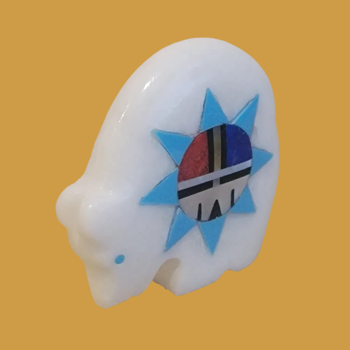Powerful White Marble Medicine Bear w/ Zuni Sun Zuni Fetish