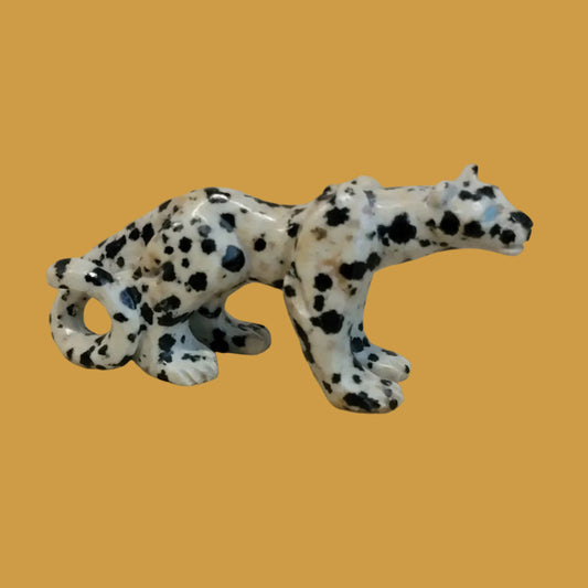 Dalmatian Stone Cheetah w/Fabulous Tail Zuni Fetish