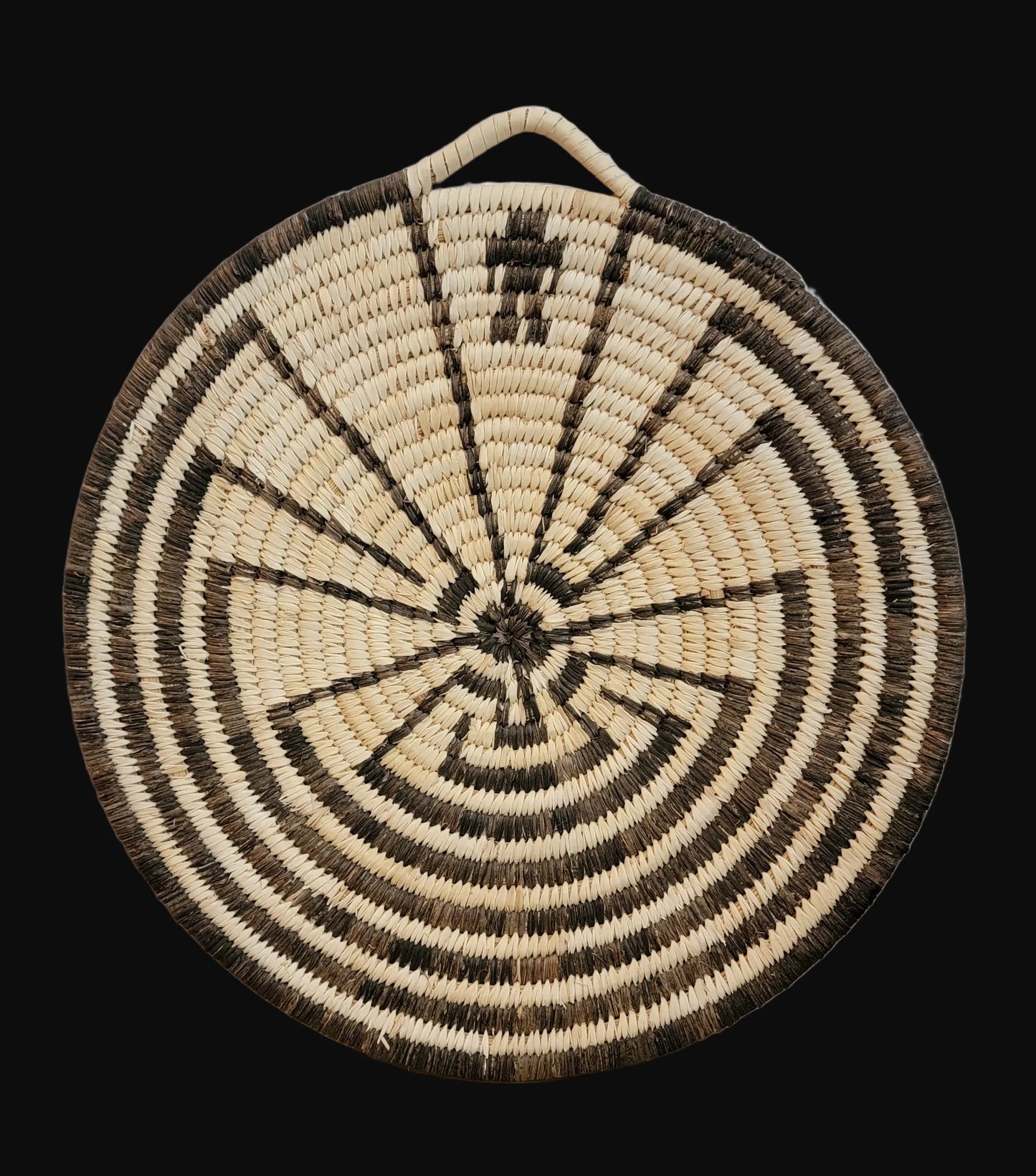 Rare Find!  Man in the Maze Papago/ Tohono O'Odham Indian Basket