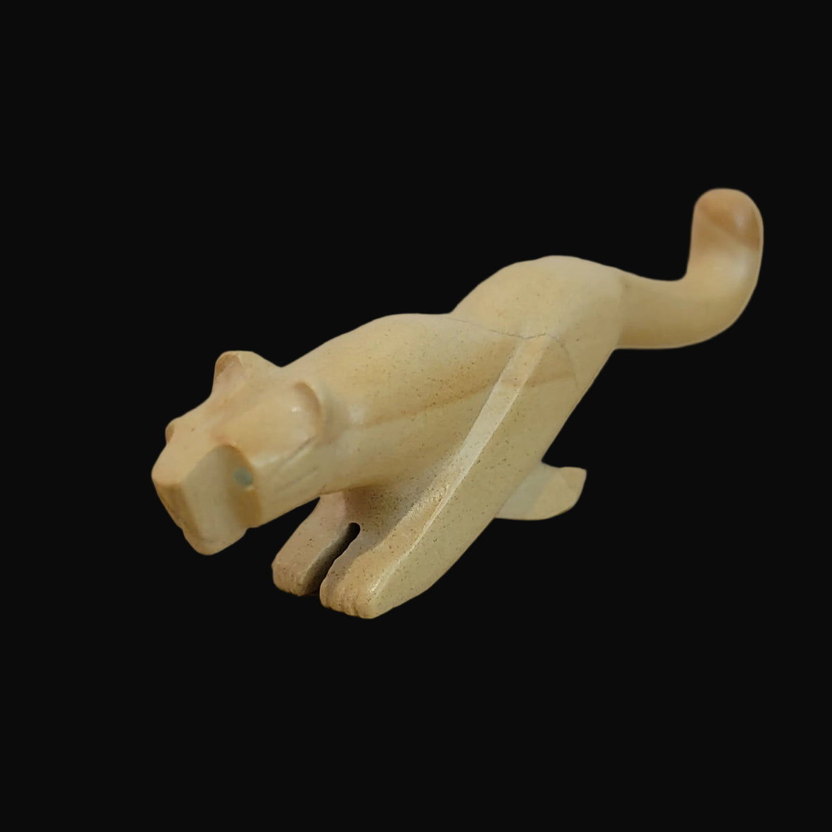 Jasper Mountain Lion on the Run Zuni Fetish